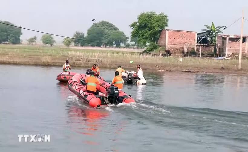 Ấn Độ: Lật thuyền trên sông Hằng, ít nhất 13 trẻ em thiệt mạng