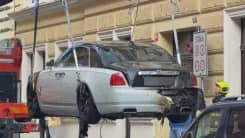 Bị đốt xe Rolls-Royce ở Praha, chủ xe treo thưởng nửa triệu korun truy tìm thủ phạm