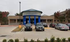 Nghi phạm 17 tuổi bị bắt sau vụ nam sinh bị bắn chết gần trường trung học ở Houston, Mỹ