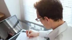 Hạ viện Séc đã thông qua luật công chức mới