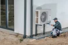 Giá khí đốt tăng vọt, người dân Séc chuyển sang lắp đặt máy bơm nhiệt