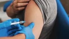 Bảo hiểm tại Séc hỗ trợ 300-1.000 korun cho người tiêm vaccine cúm