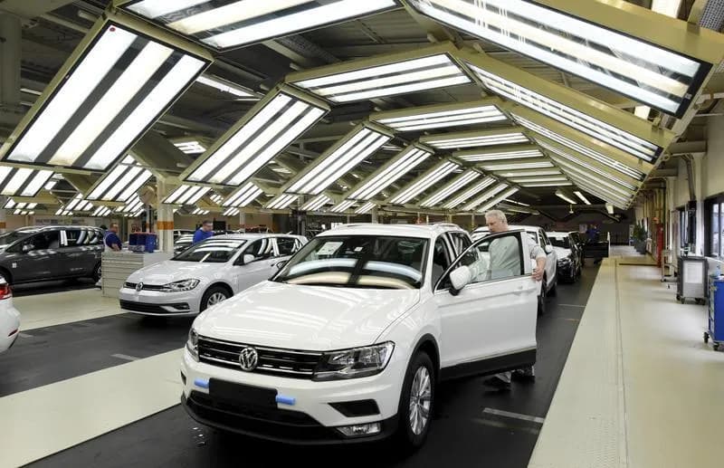 Volkswagen có thể phải triệu hồi khoảng 4 triệu xe toàn cầu, trong đó có hơn 1 triệu xe Skoda do lỗi hệ thống lái