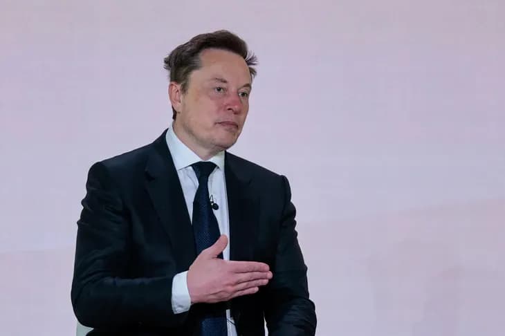 Tỉ phú Elon Musk đồng lãnh đạo dự án nghiên cứu chiến tranh tương lai của quân đội Mỹ
