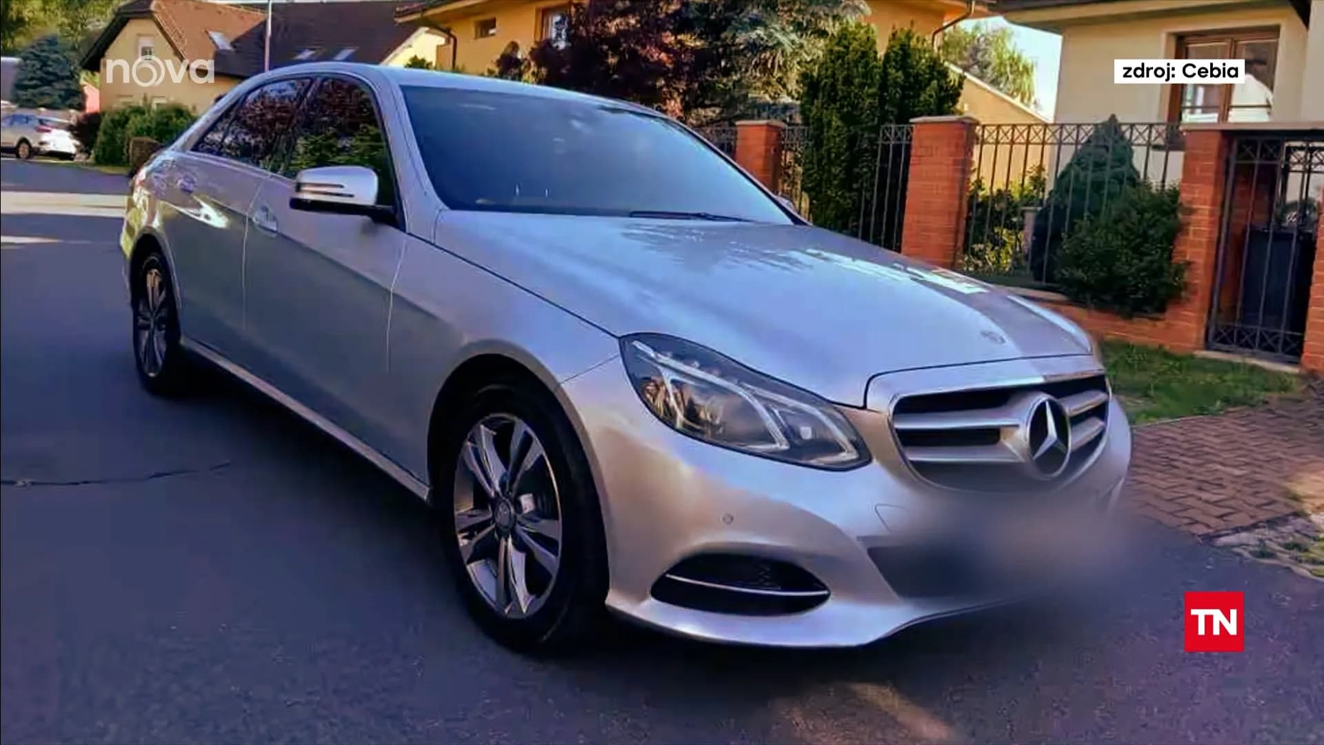 Một chiếc Mercedes lập kỷ lục gian lận công-tơ-mét tại Séc vì giảm gần 650.000 km so với quãng đường thực đã đi