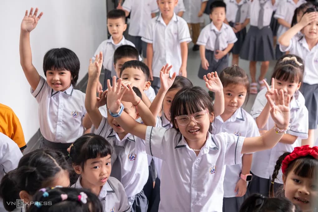 Đề xuất hỗ trợ gia đình có hai con gái dưới 16 tuổi