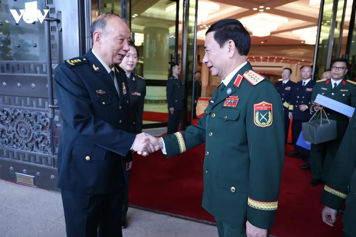 Đại tướng Phan Văn Giang hội kiến Phó Chủ tịch Quân ủy Trung ương Trung Quốc và gặp song phương lãnh đạo Quân đội các nước