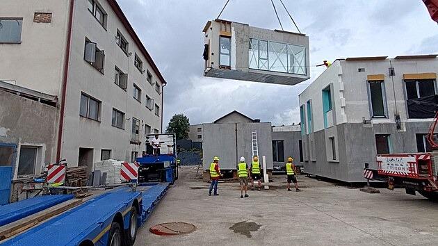 Bohumín sắp lắp dựng tòa nhà bệnh viện bằng mô-đun trong 3 ngày, trị giá 40 triệu korun
