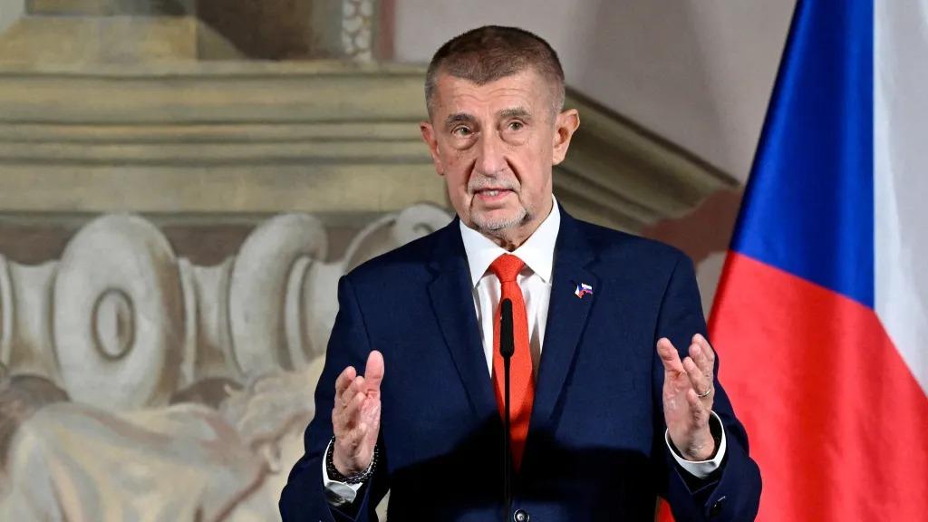 Babiš: Các vùng sẽ không nhận được kinh phí từ nhà nước để sửa chữa đường xá