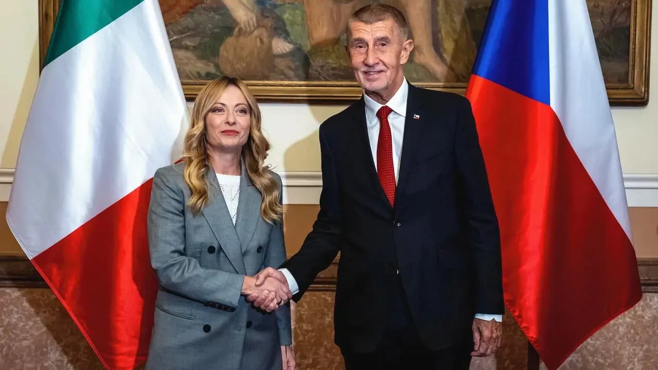 Thủ tướng Ý Giorgia Meloni thăm Séc: Thúc đẩy hợp tác năng lượng và EU