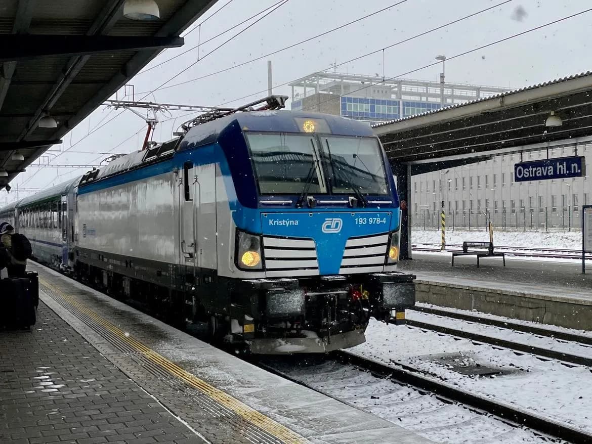 Từ tháng 12 có thể đi tàu hỏa thẳng từ Praha đến công viên giải trí Energylandia của Ba Lan