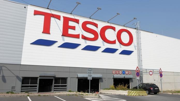 Tesco thu hồi sạc dự phòng DAEWOO do có nguy cơ cháy nổ, khách hàng được hoàn tiền