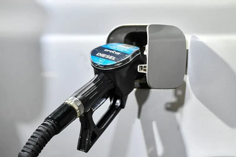 Eurostat: Giá dầu diesel tại Séc tăng 14,3% trong tháng 8, cao nhất EU