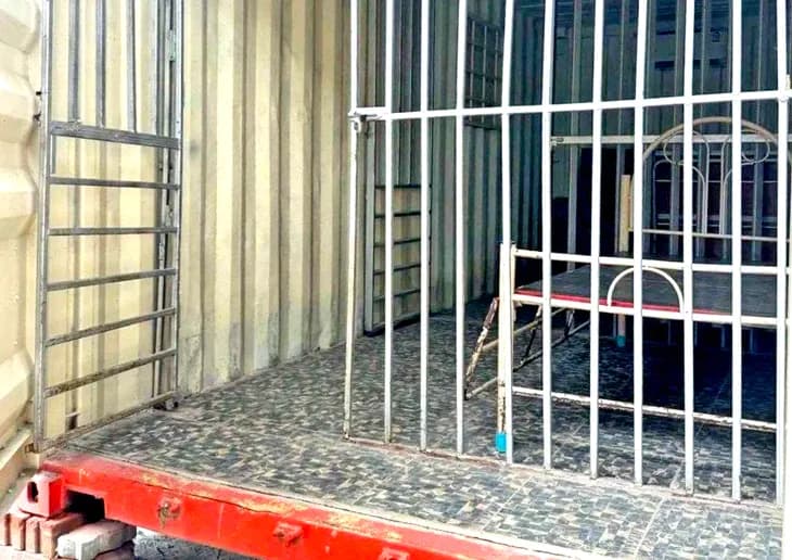 Người già bị nhốt trong 'lồng sắt' ở viện dưỡng lão Thái Lan gây phẫn nộ