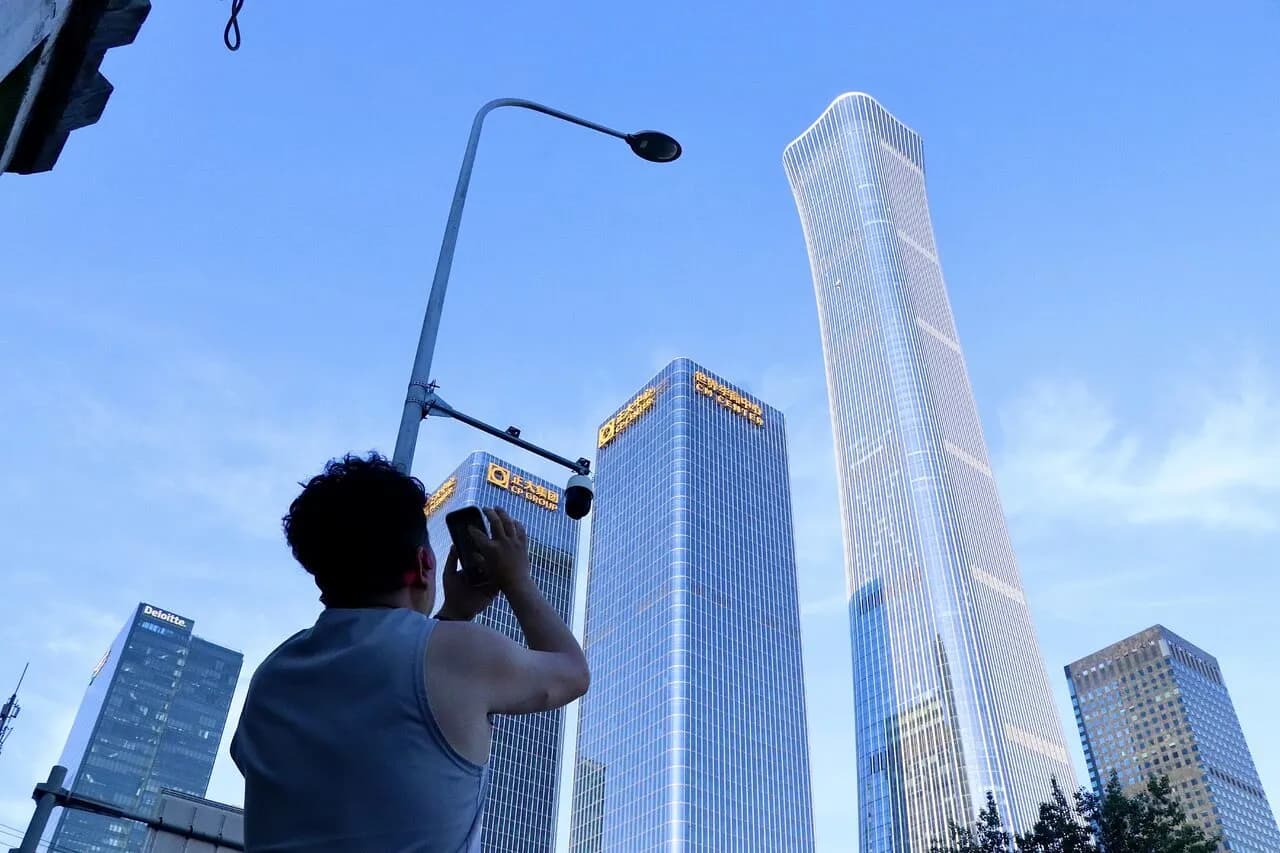 Bắc Kinh lập vùng cấm bay rộng tương đương diện tích nước Ý