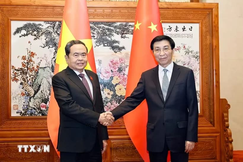 Chủ tịch Quốc hội Trần Thanh Mẫn thăm mô hình lập pháp ở Bắc Kinh, hội kiến ông Vương Hộ Ninh