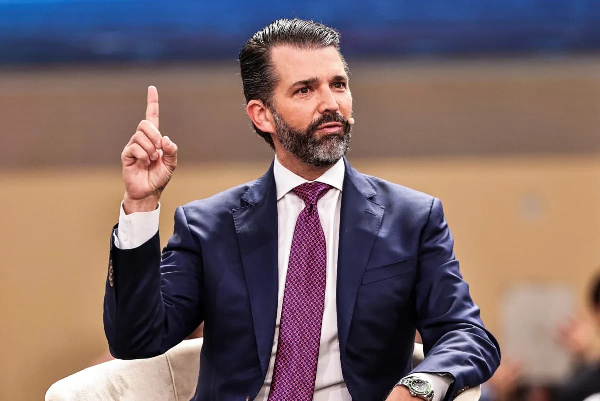 Con trai ông Trump từng khuyên cha không phát động xung đột với Iran