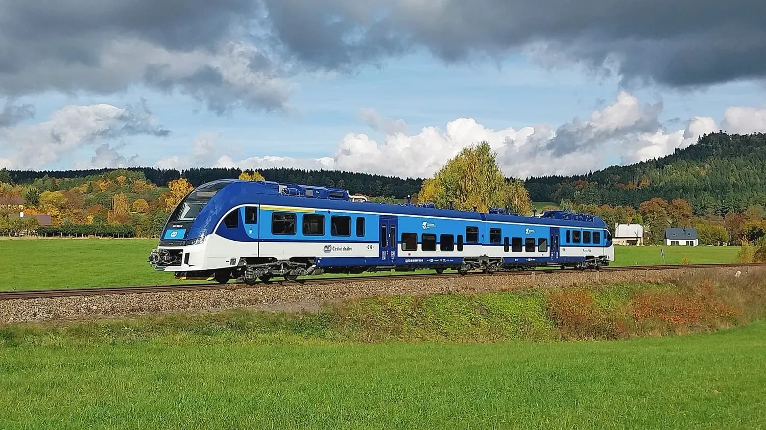 Đường sắt Séc giành được hợp đồng 13,5 tỷ korun vận hành tàu điện tại Vysočina