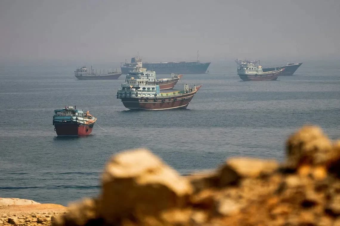 Iran đề xuất mở lại eo biển Hormuz trong 7 ngày nhằm thúc đẩy giải pháp ngoại giao