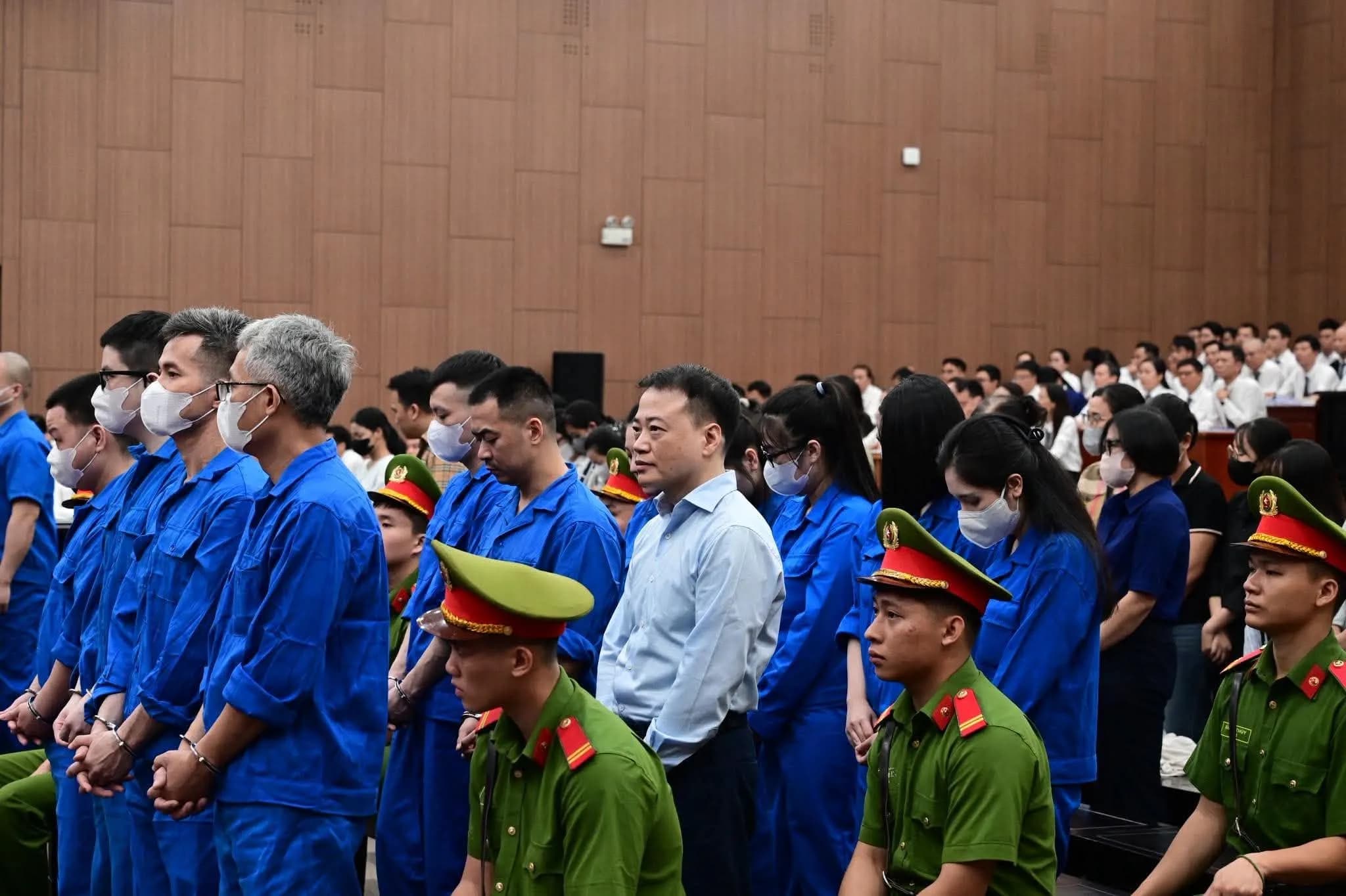 Khối tài sản 'gây choáng' trong vụ Mr Pips: 250kg vàng trị giá 611 tỉ, dàn siêu xe và 111 nhà đất