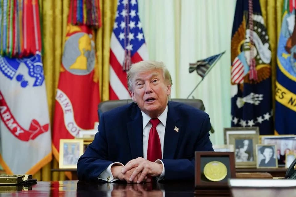 Ông Trump thừa nhận có hai luồng tình báo khác nhau về Iran