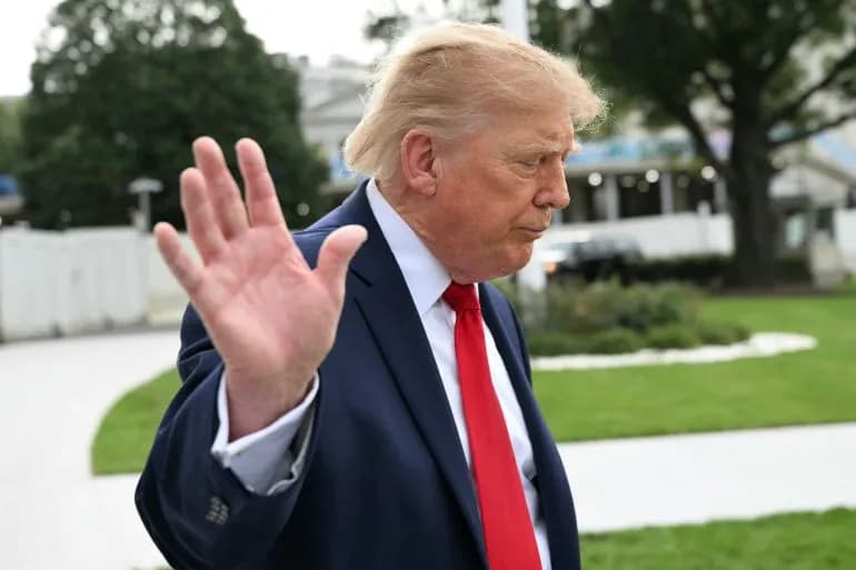 Ông Trump và Iran đang chơi một ván cược nguy hiểm ở Hormuz
