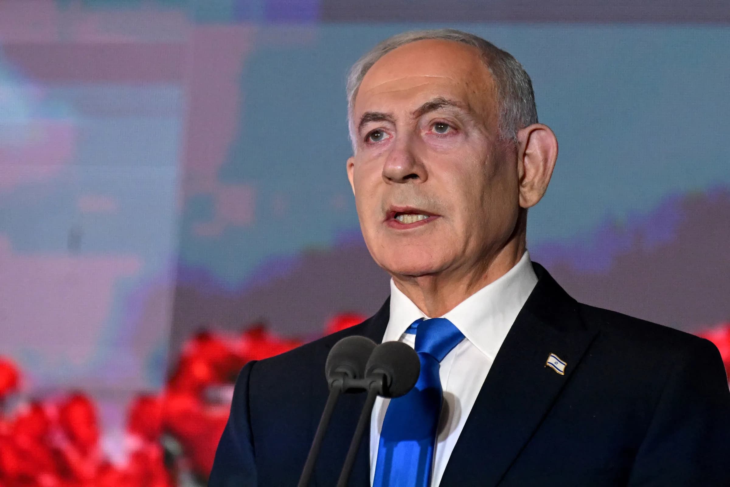 Thủ tướng Israel ám chỉ nối lại tấn công Iran nếu đắc cử