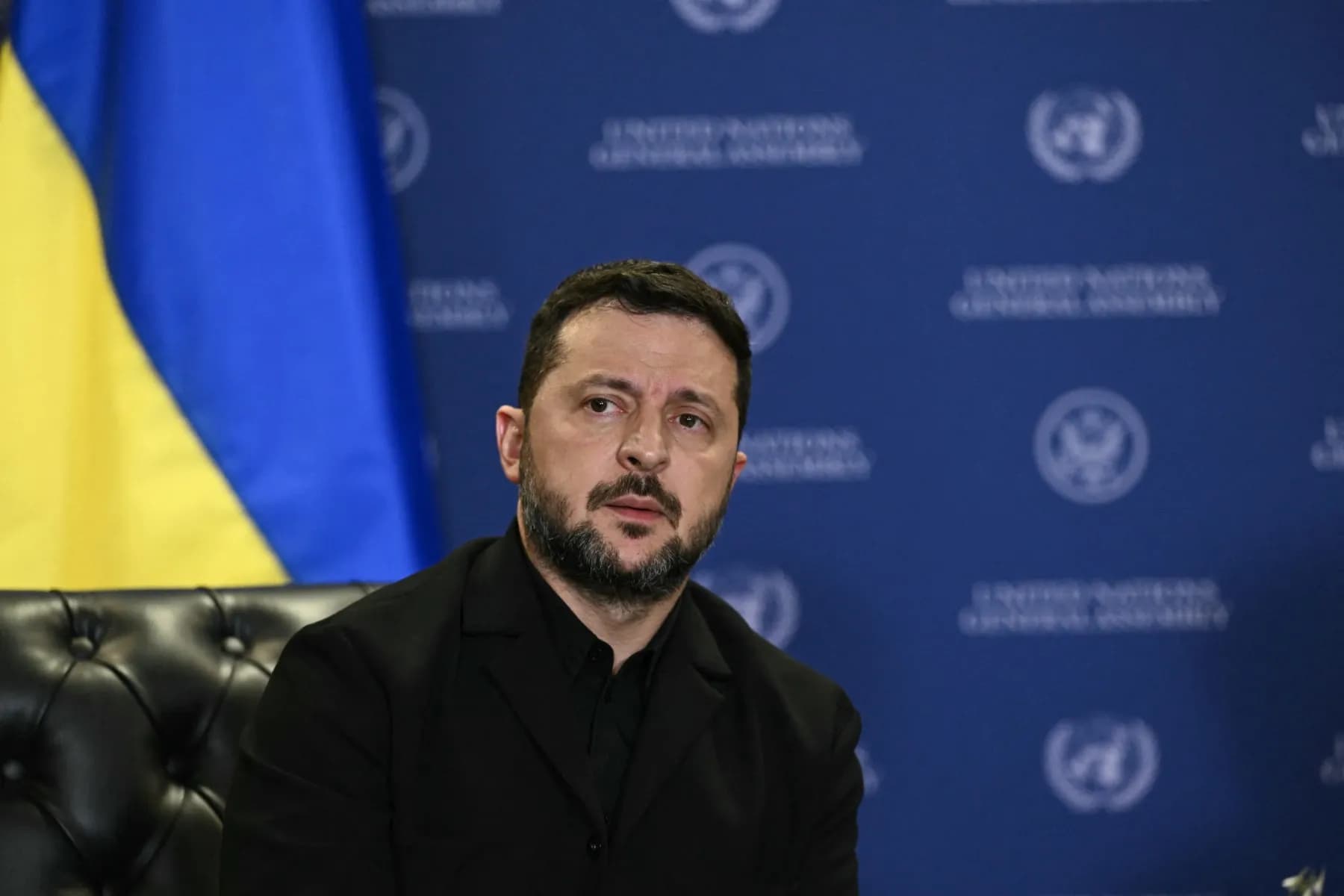 Tin tức thế giới 14-10: Giáo hoàng được phẫu thuật thành công; Ông Zelensky trách phương Tây