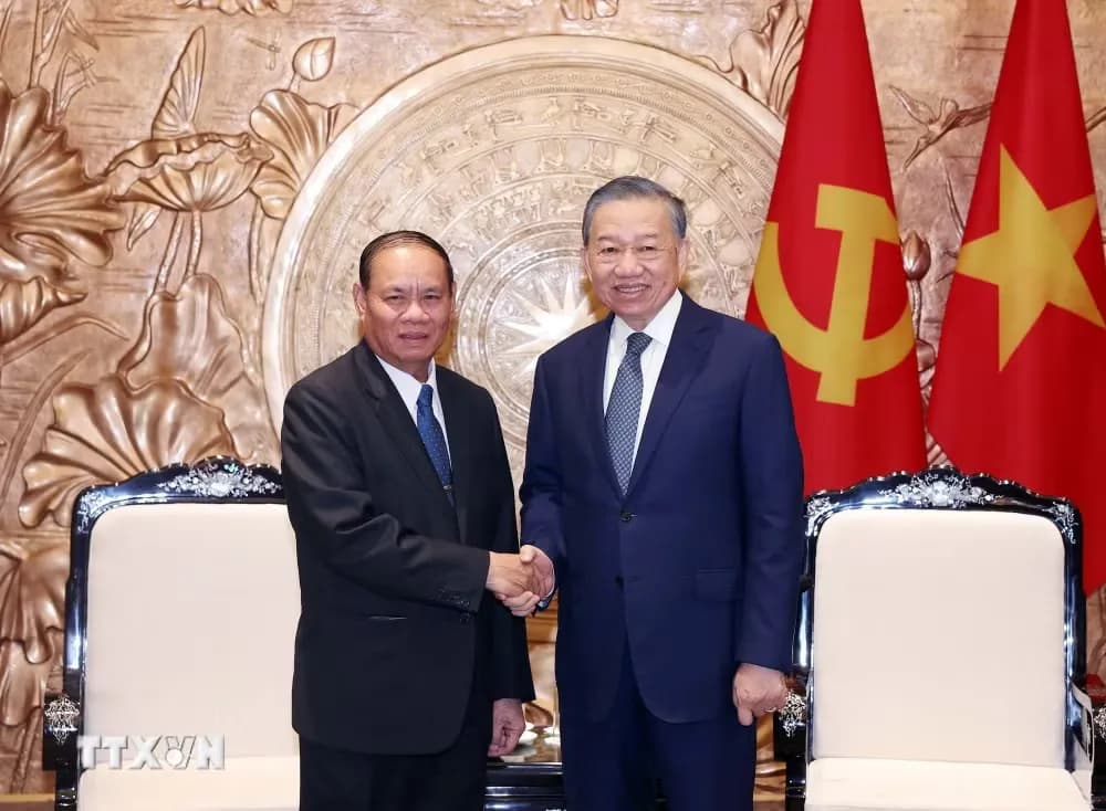 Tổng Bí thư, Chủ tịch nước Tô Lâm tiếp Thường trực Ban Bí thư Đảng Nhân dân Cách mạng Lào