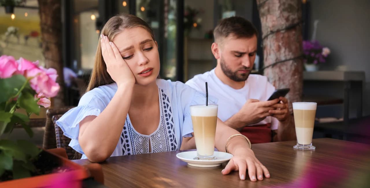 Nghiên cứu tại Séc: Nam giới trẻ “không biết hẹn hò”, nhiều phụ nữ từ bỏ tìm bạn đời