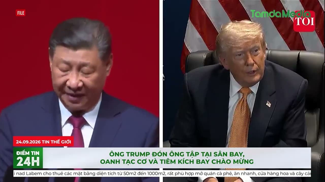 Ông Trump đón ông Tập tại sân bay, oanh tạc cơ và tiêm kích bay chào mừng