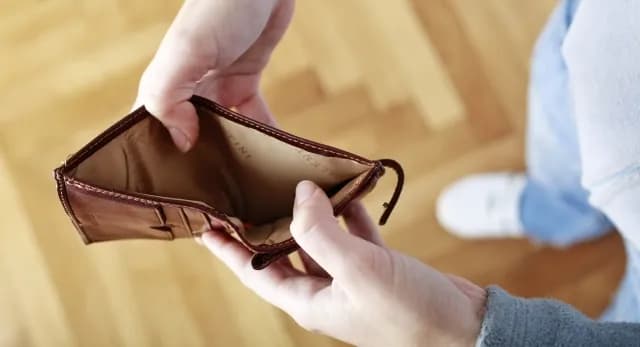 Gần 1/5 người di cư tại Séc có nguy cơ rơi vào cảnh nghèo đói
