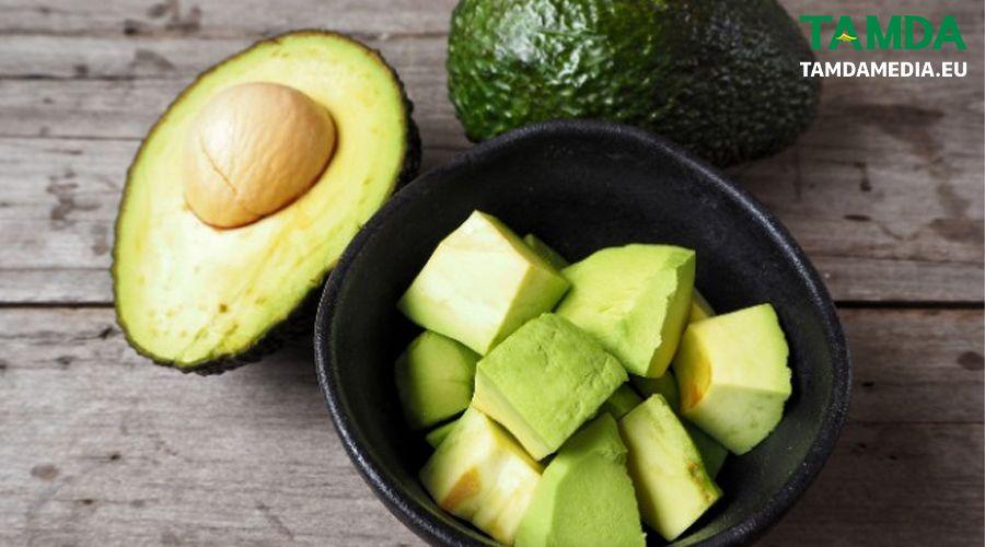 6 nhóm người nên hạn chế ăn quả bơ