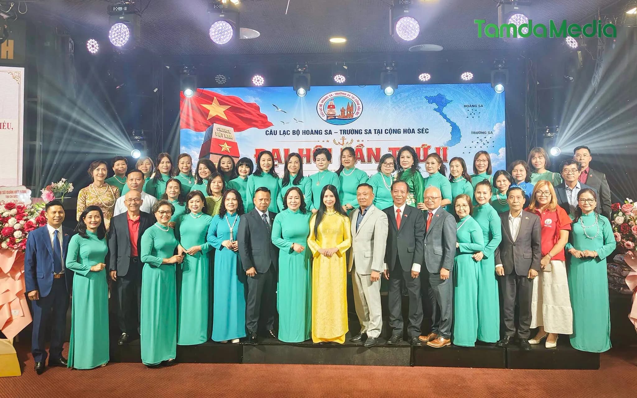 Đại hội lần II Câu lạc bộ Hoàng Sa - Trường Sa tại Séc: người Việt tại Séc tiếp nối hành trình hướng về biển đảo quê hương