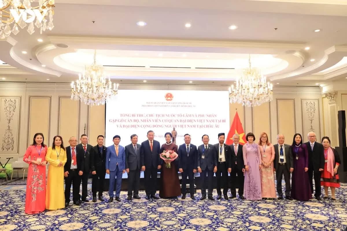 Đoàn đại biểu Liên hiệp Hội người Việt Nam tại Cộng hòa Séc tham dự buổi gặp gỡ Tổng Bí thư, Chủ tịch nước Tô Lâm tại Bỉ