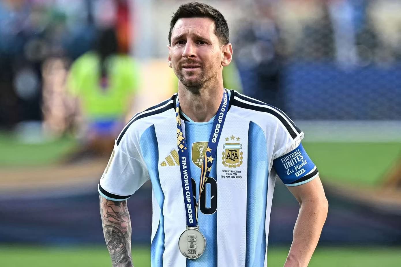 Messi giã từ sự nghiệp thi đấu quốc tế