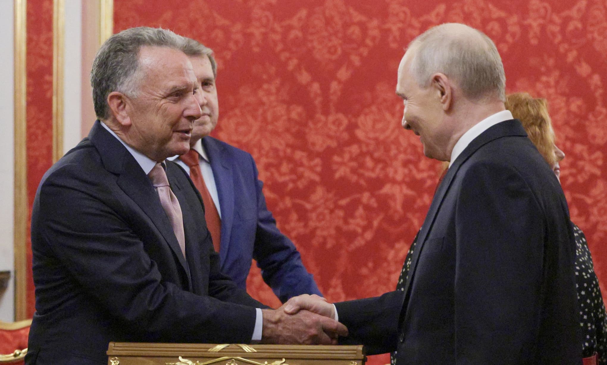 Ông Putin gặp đặc phái viên Mỹ, 'trao đổi thẳng thắn' về Ukraine