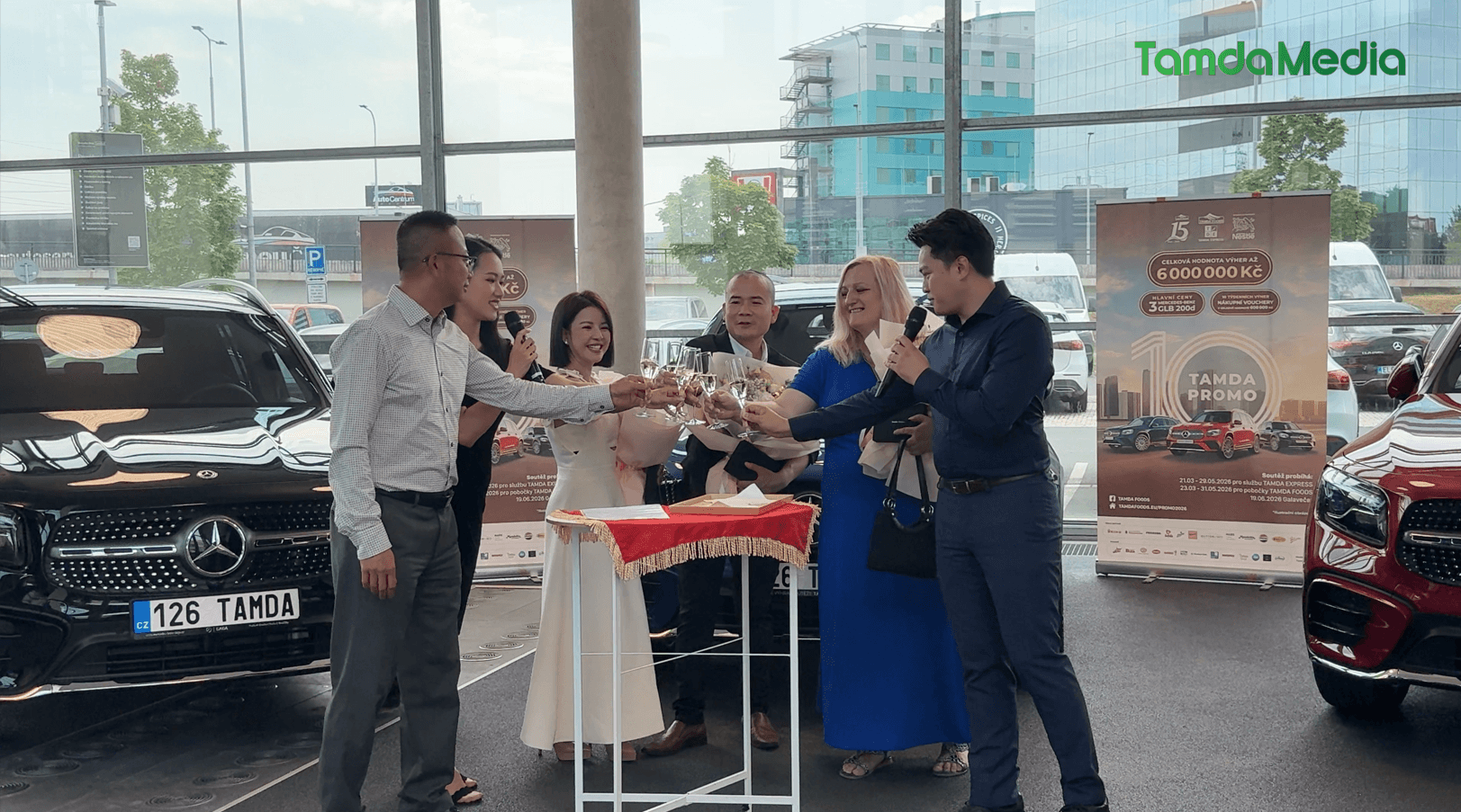 3 chiếc xe Mercedes đã chính thức về với các chủ nhân may mắn nhất mùa thứ 10 Tamda Promo
