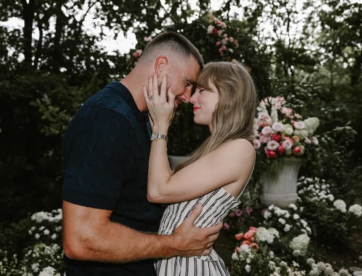 Taylor Swift chính thức kết hôn