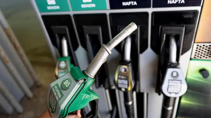 Giá dầu diesel tại Séc tăng gần 1 korun chỉ trong một tuần