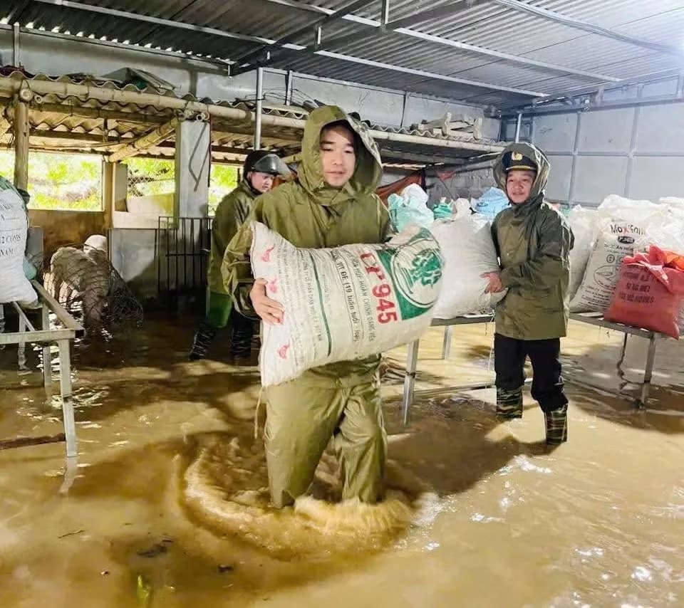 Phú Thọ sơ tán khẩn cấp gần 2.000 người khỏi khu vực nguy hiểm