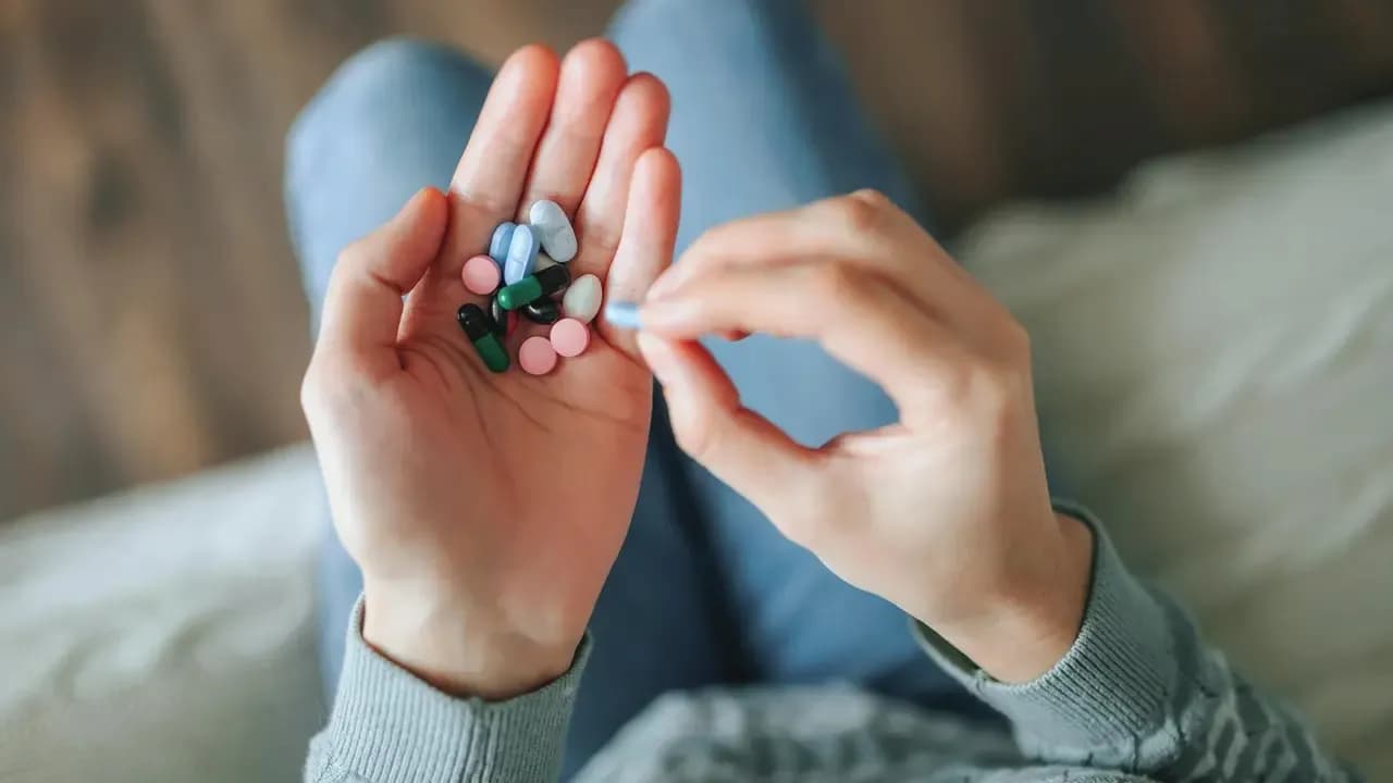 Thay đổi lớn nhất về luật dược phẩm trong 20 năm: Một số tờ hướng dẫn sử dụng thuốc có thể bị loại bỏ