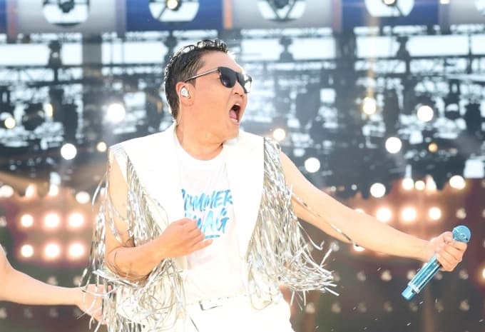 "Ông hoàng Gangnam Style" Psy bị bắt