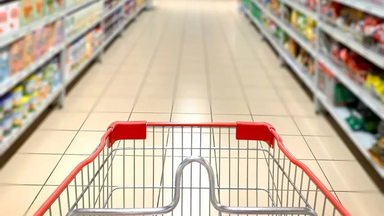 Ngày 28/10 tại Séc: Những cửa hàng nào đóng cửa, nơi nào vẫn hoạt động?