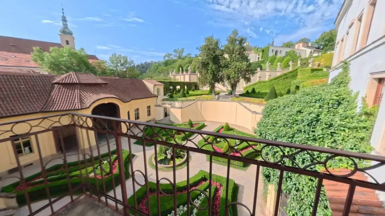 Praha tiếp tục cho thuê hàng loạt căn hộ tại Malá Strana và Phố Cổ qua đấu giá