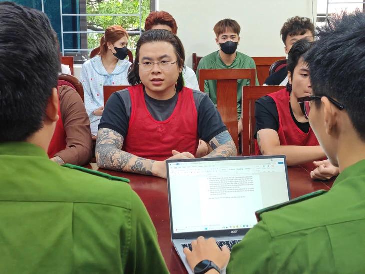 Khởi tố và bắt tạm giam 'giang hồ mạng' Phạm Tuấn