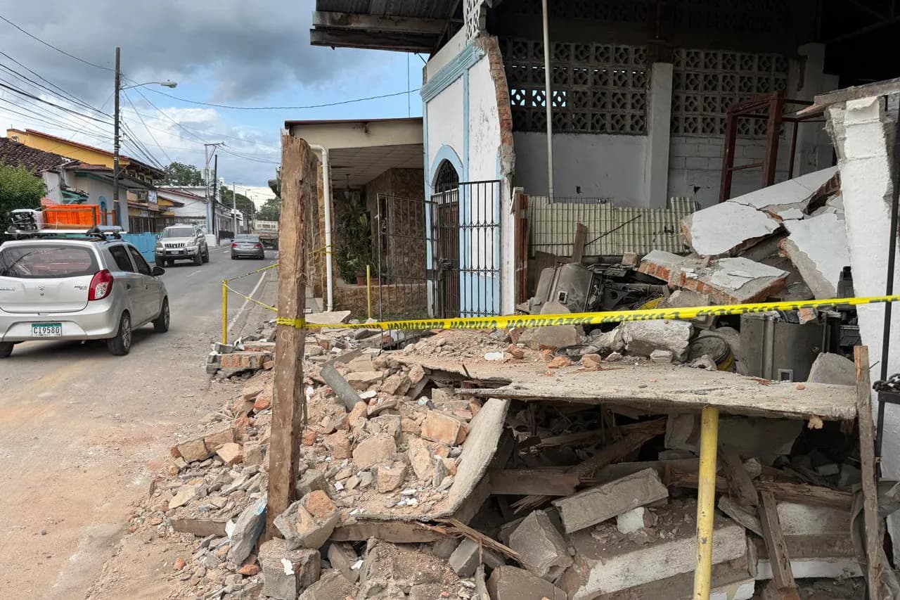 Động đất 7,7 độ làm rung chuyển Panama, gây cảnh báo sóng thần