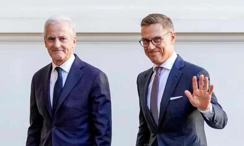 Hai lãnh đạo Bắc Âu điện đàm với ông Putin về xung đột Ukraine