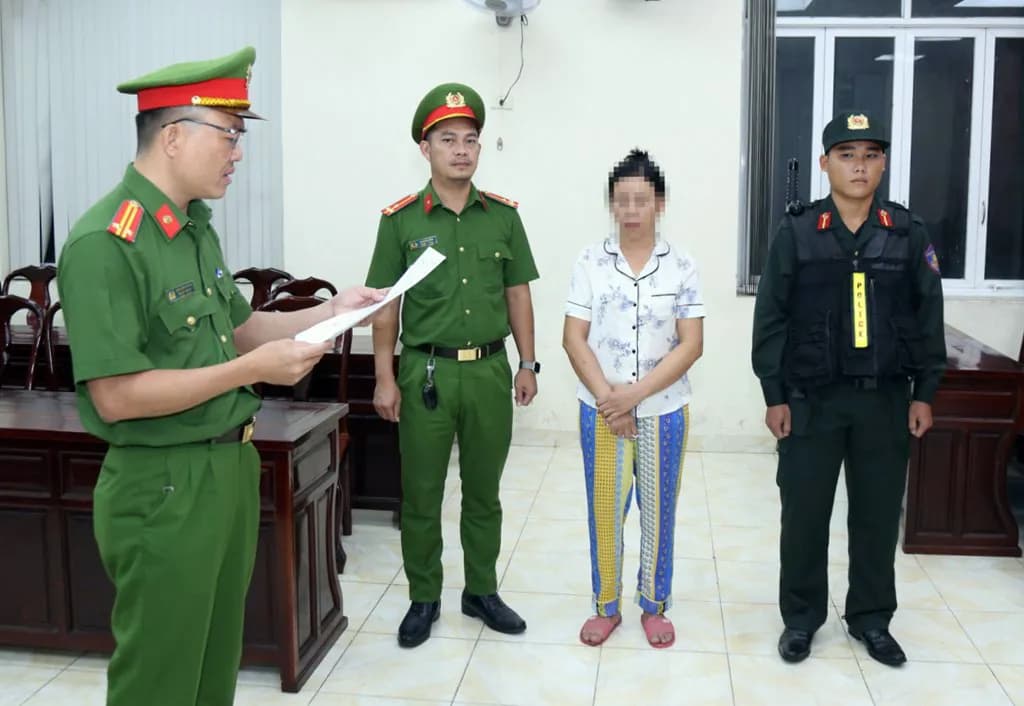 Khởi tố 2 người ở Đồng Nai vỗ béo heo bằng chất cấm Salbutamol