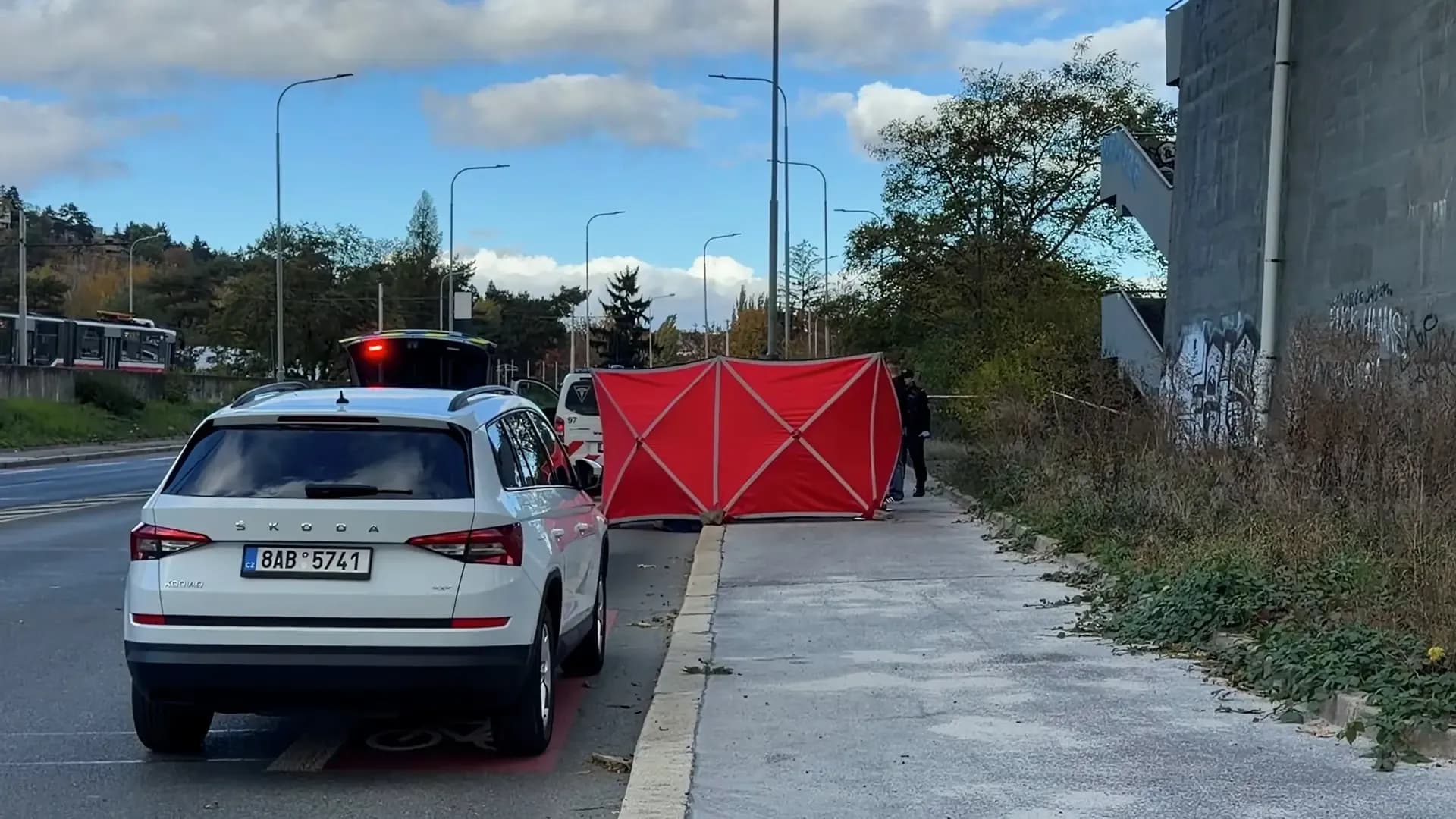 Cảnh sát điều tra cái chết của một người đàn ông ở Modřany, Praha